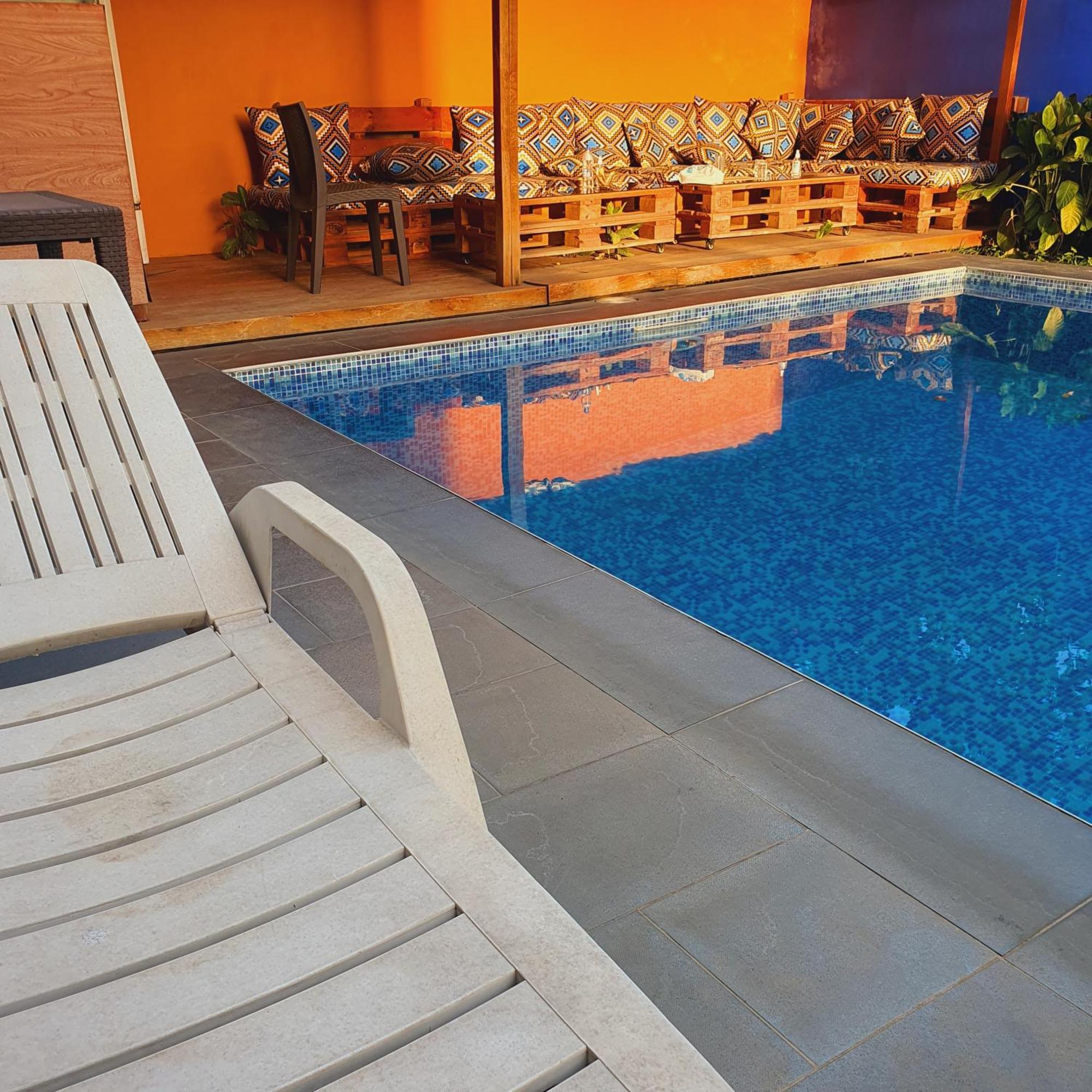 Villa Mango อาบีจาน ภายนอก รูปภาพ